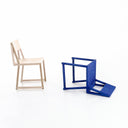 BLUE CHAIR - DOKTER AND MISSES